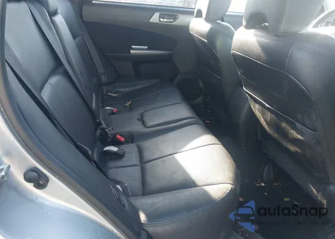 2013 Subaru Forester 2.5X Touring z USA, uszkodzony, nr VIN JF2SHAGC0DH414573